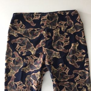 LuLaRoe geometric bear leggings